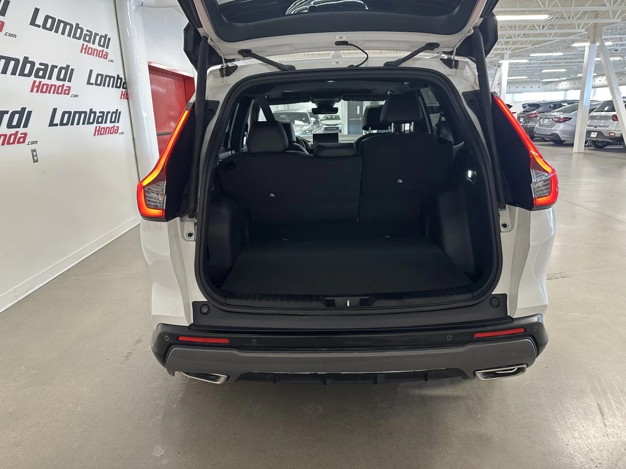 2023 Honda CR-V Touring Image principale