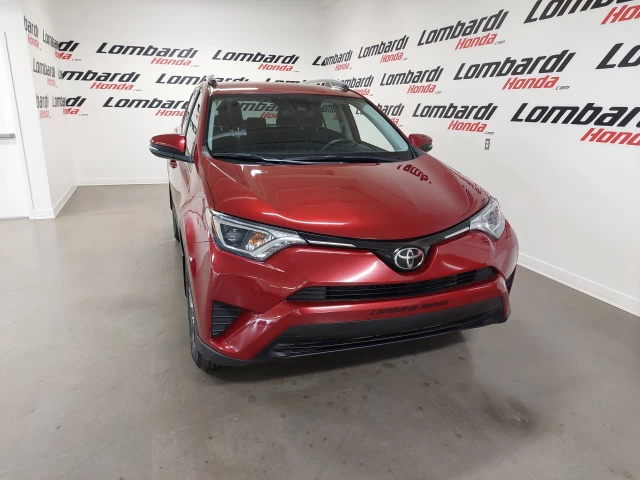 Toyota RAV4 LE 2018