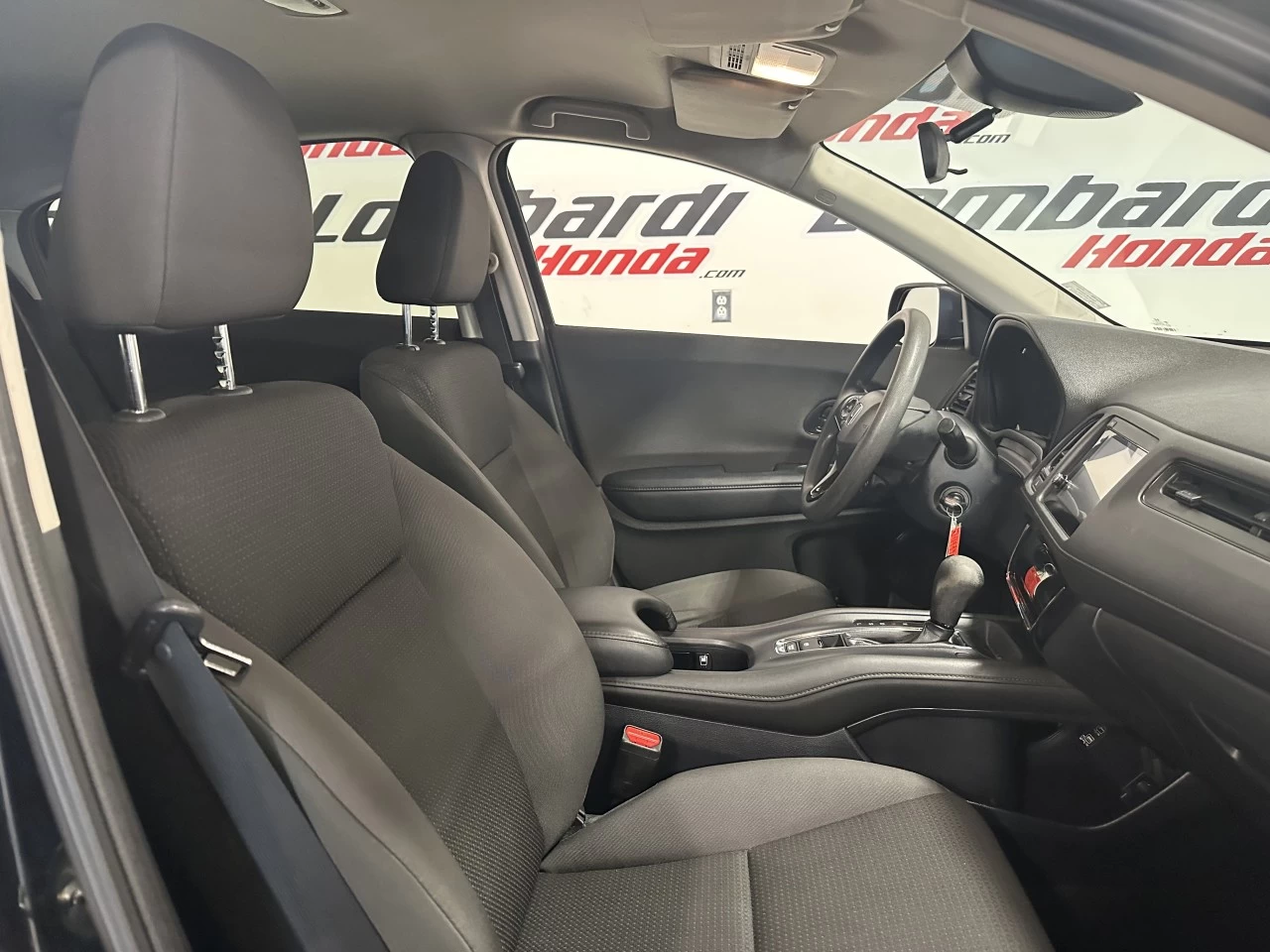 2020 Honda HR-V LX Image principale