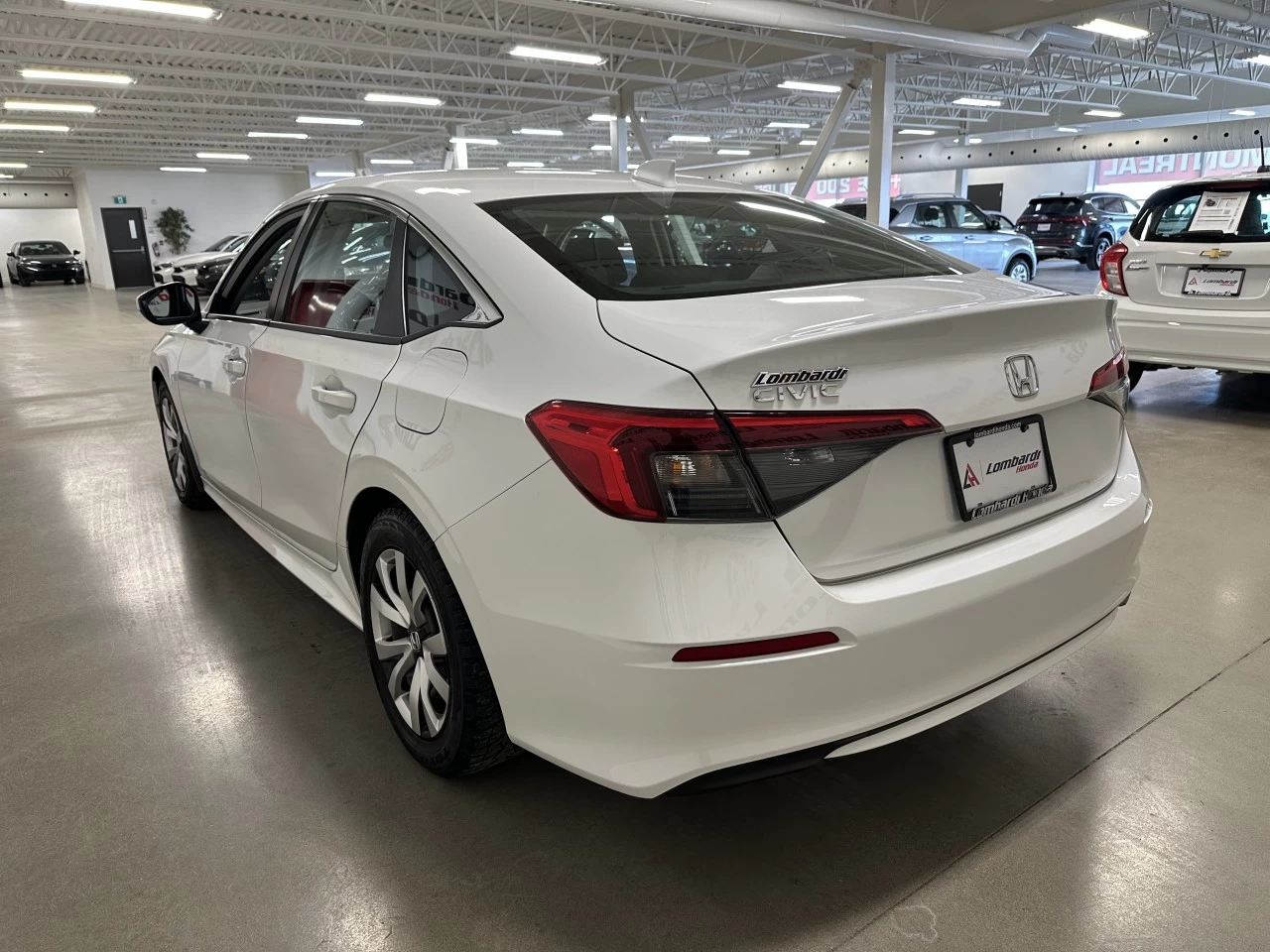 2022 Honda Civic LX Main Image