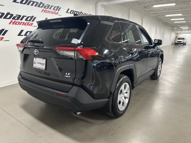 Toyota RAV4 LE 2024