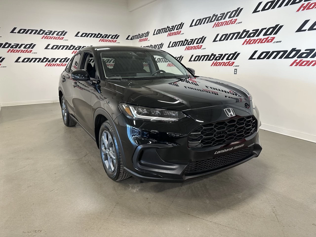 2026 Honda HR-V LX Main Image