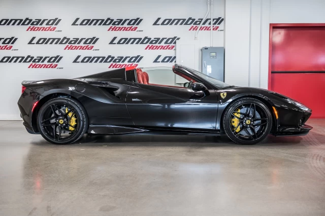 Ferrari F8 Spider  2021