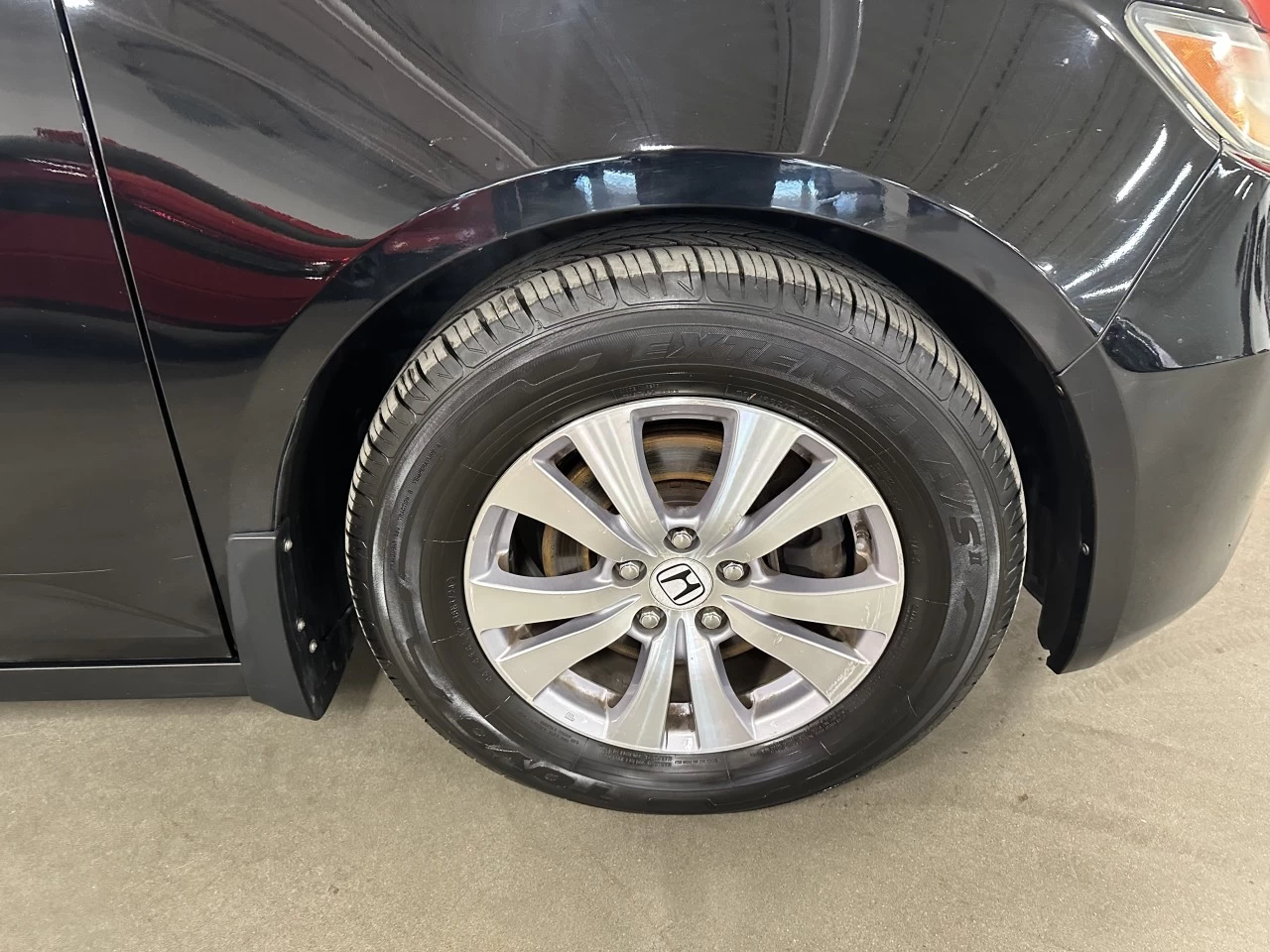 2016 Honda Odyssey EX Image principale
