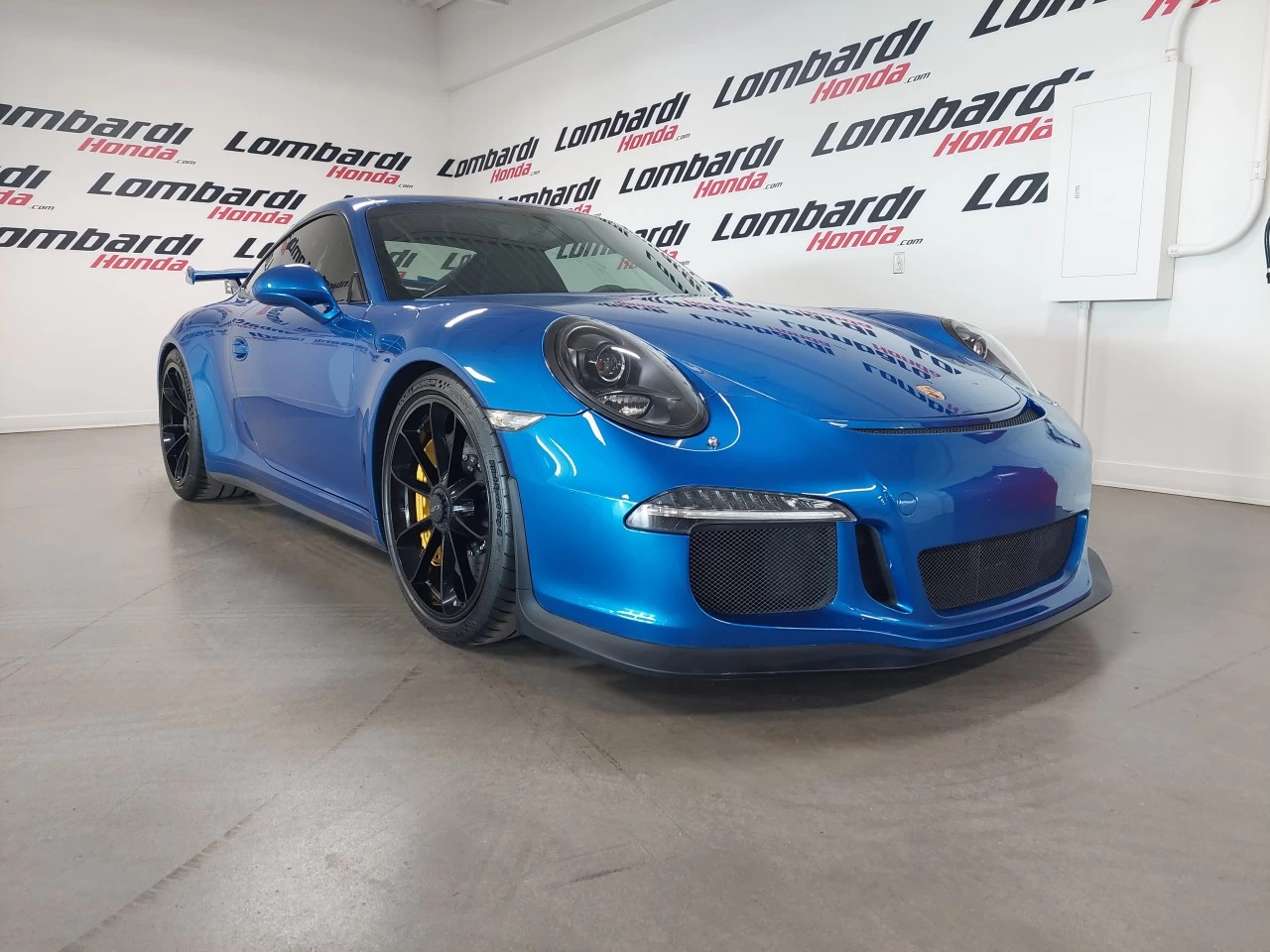 2015 Porsche 911
                                                    GT3 Image principale