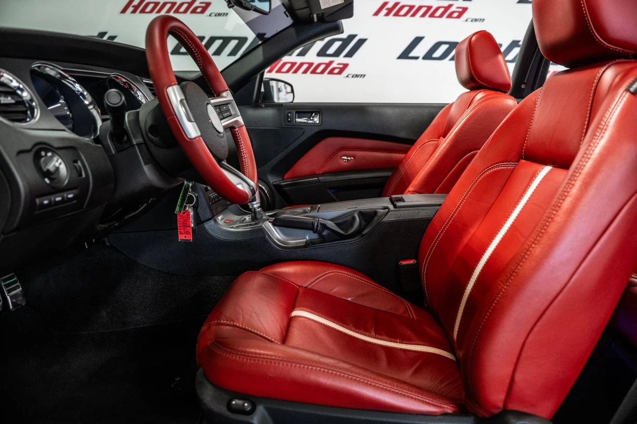 2011 Ford Mustang GT Image principale