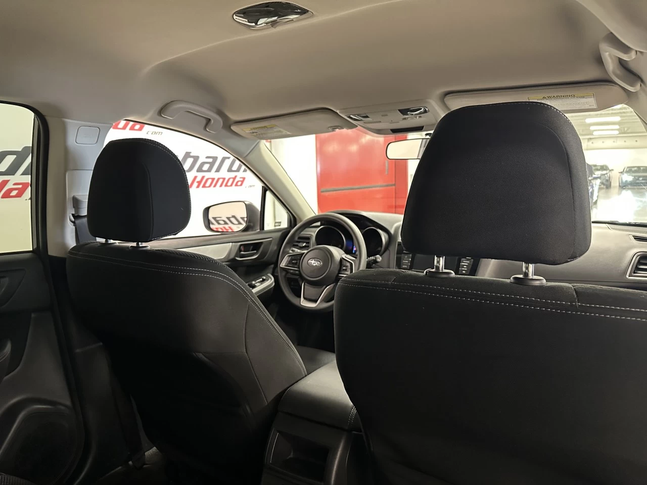 2018 Subaru Outback
                                                    2.5i Image principale