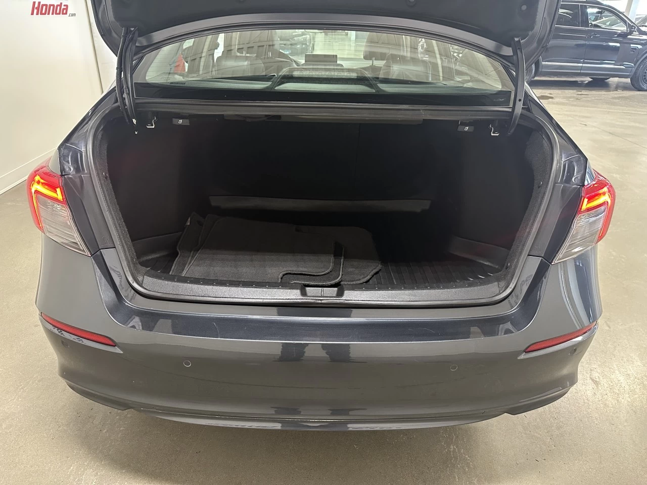 2023 Honda Civic Touring Image principale