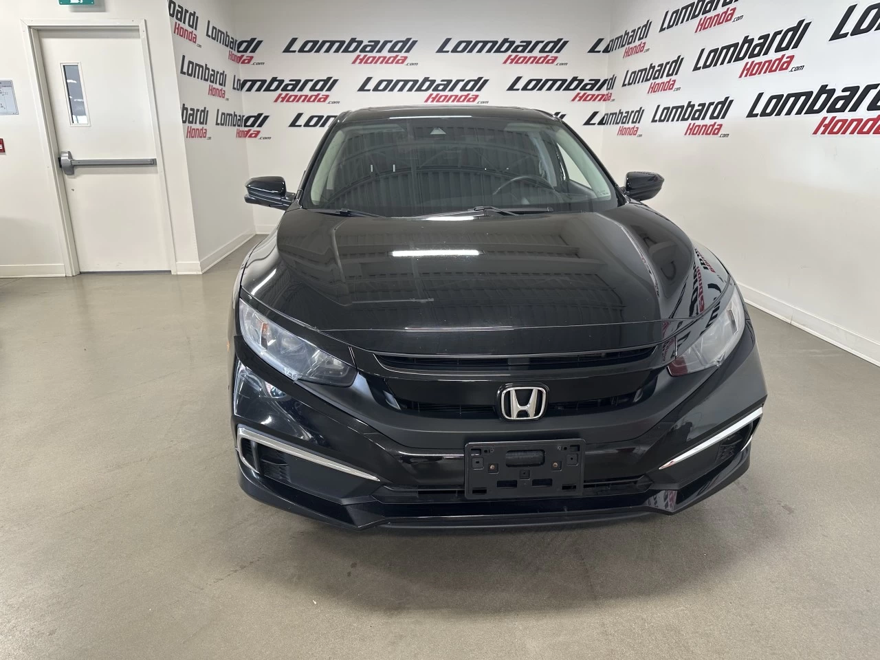 2020 Honda Civic
                                                    EX Main Image