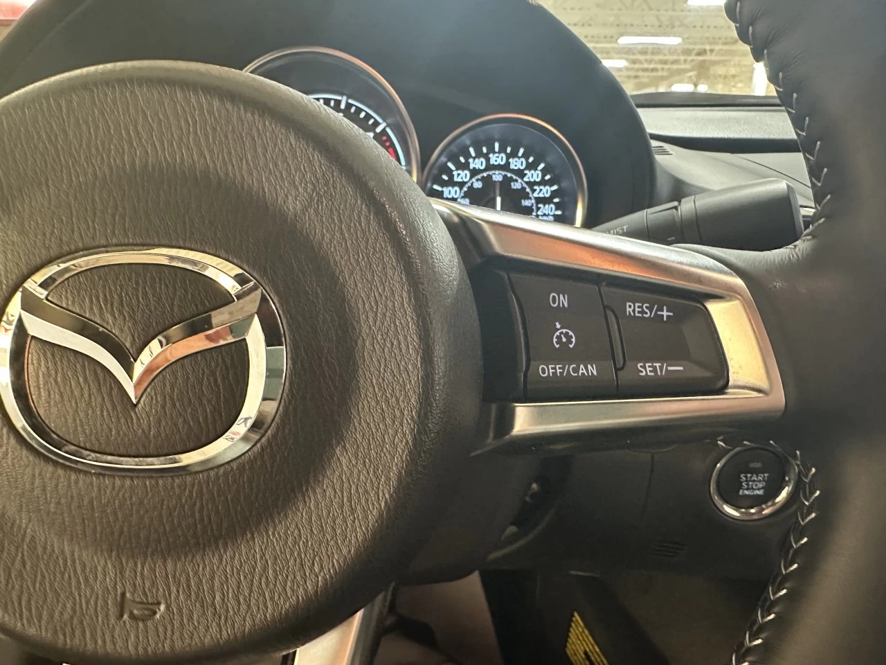 2023 Mazda MX-5 GT Image principale