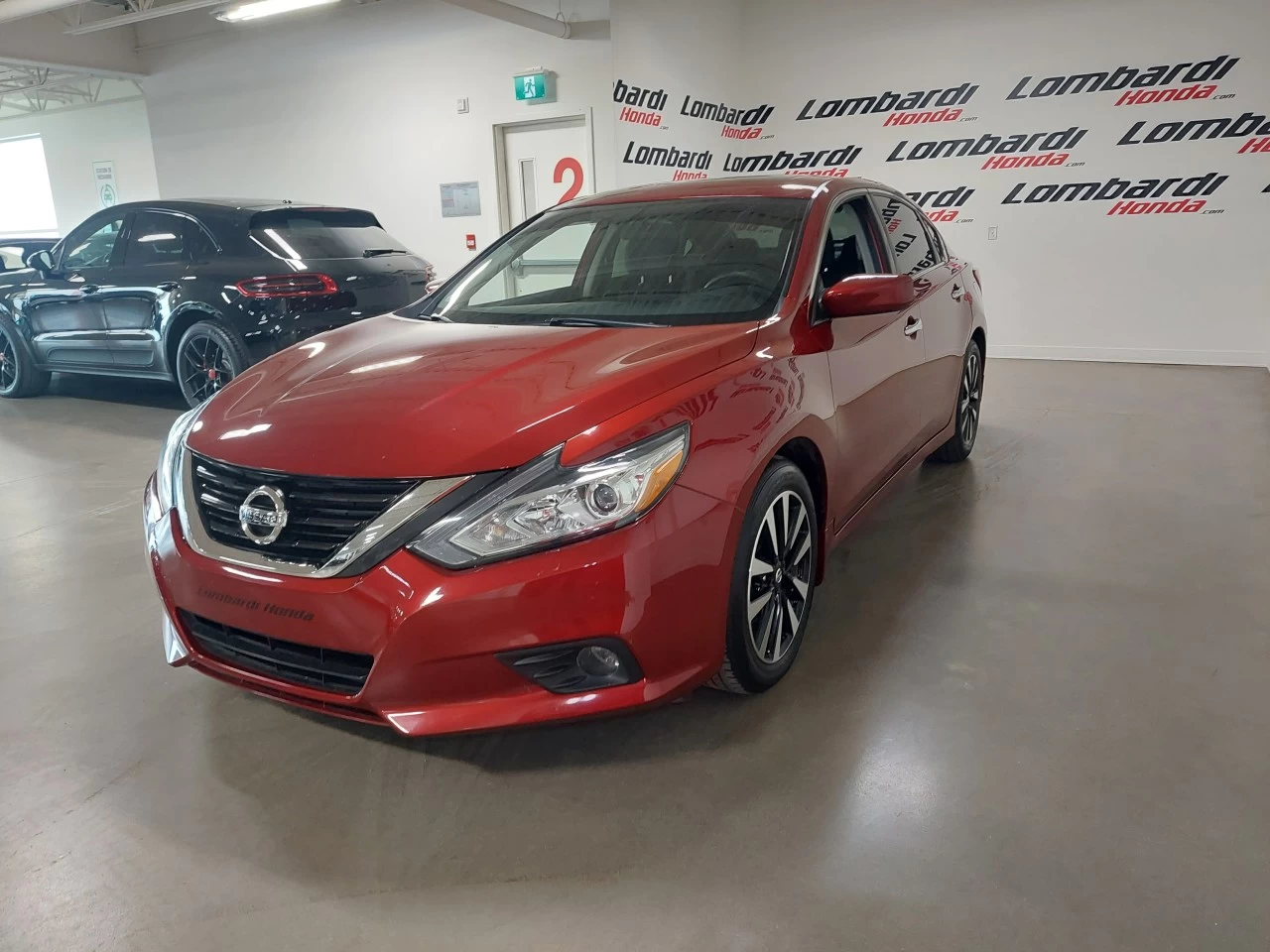 2018 Nissan Altima
                                                    2.5 Main Image