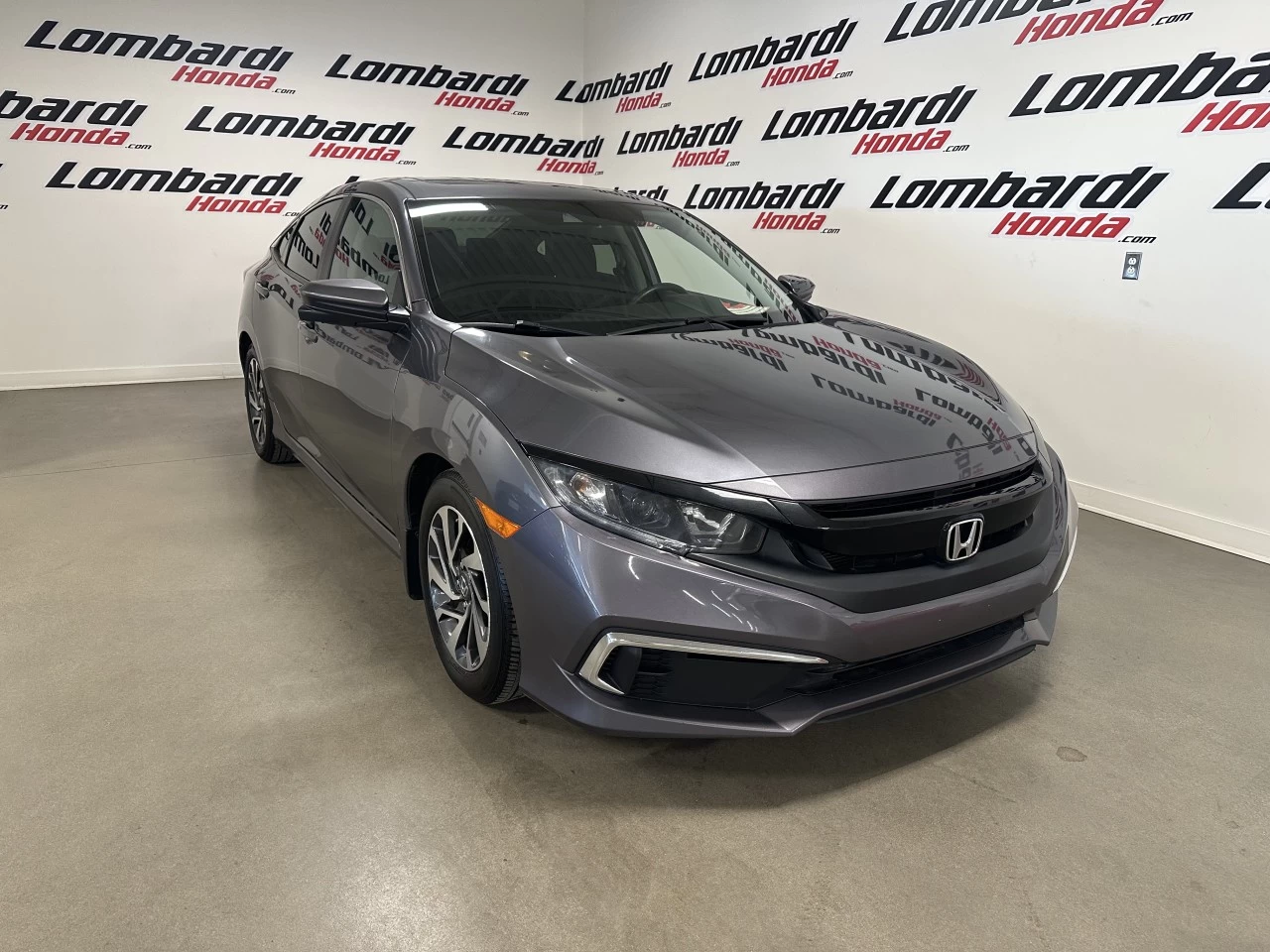 2020 Honda Civic
                                                    EX Image principale
