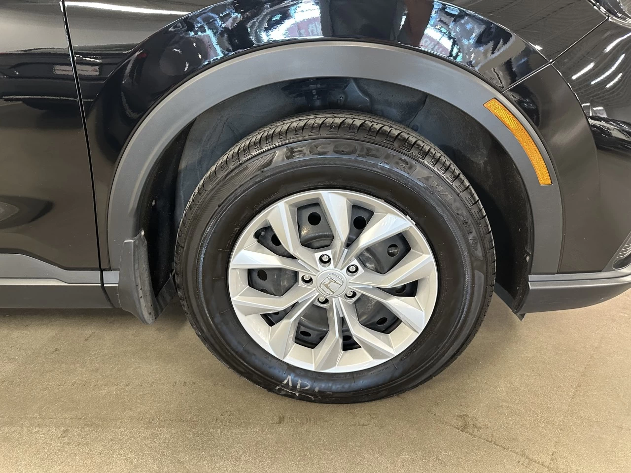 2023 Honda CR-V LX Main Image