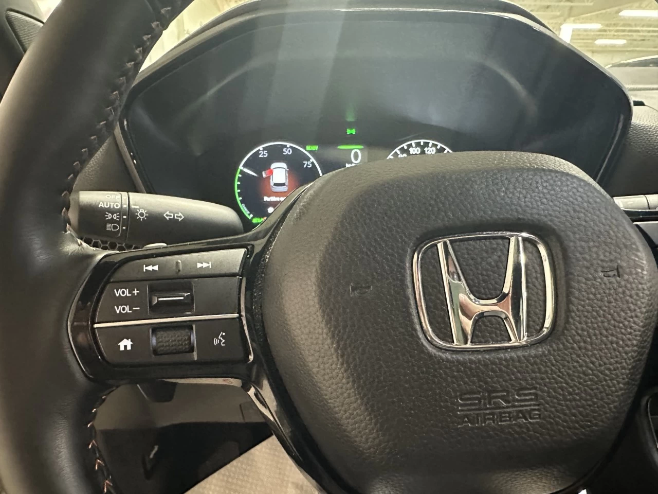 2023 Honda CR-V Touring/hybride Image principale