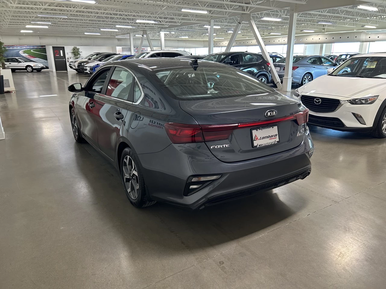 2021 Kia Forte
                                                    159$/2SEMAINES* 0$ COMPTANT Main Image