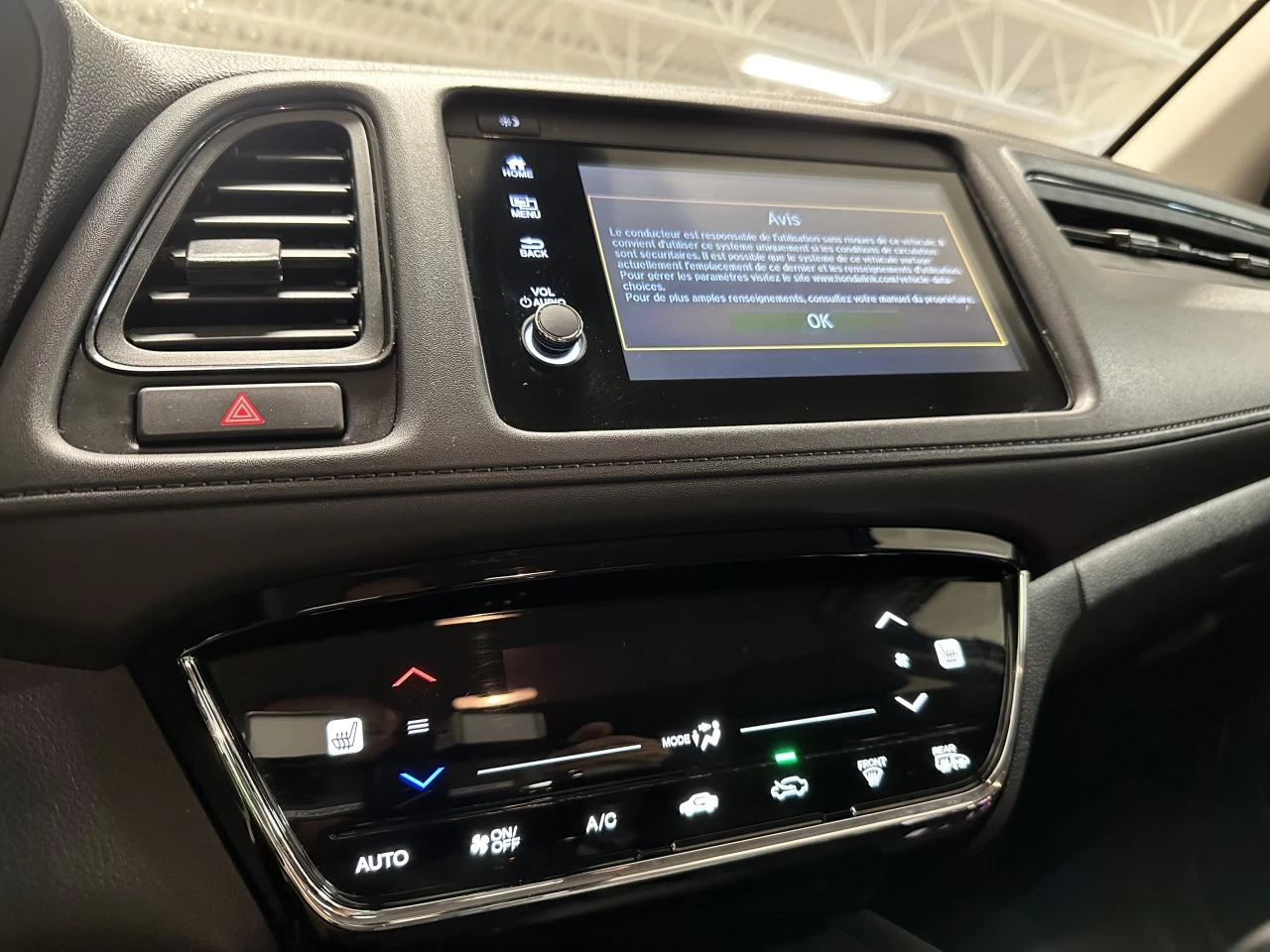 2020 Honda HR-V LX https://www.lombardihonda.com/resize/b990ff35b810a3abc0cc817b2ca24889-1