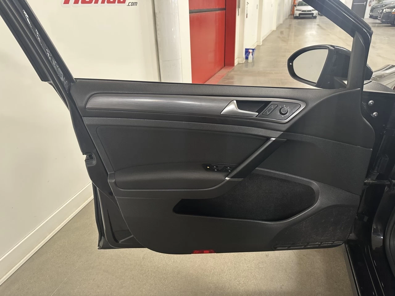 2018 Volkswagen Golf Trendline/Comfortline/Highline Main Image