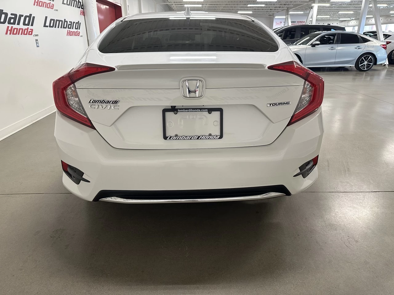 2020 Honda Civic Touring https://www.lombardihonda.com/resize/b990ff35b810a3abc0cc817b2ca24889-1
