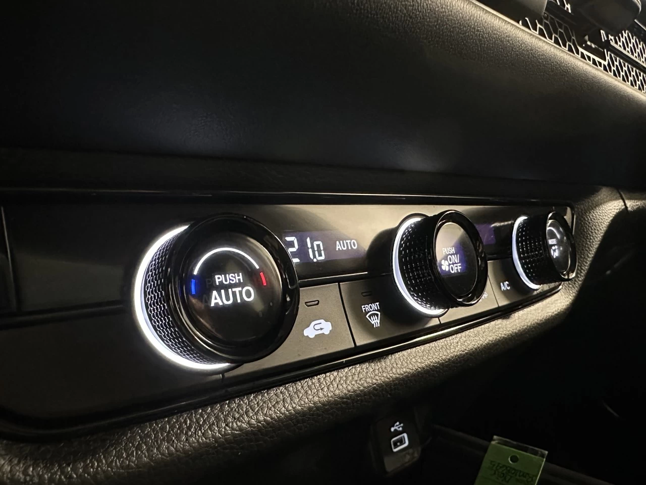 2024 Honda HR-V LX-B Main Image