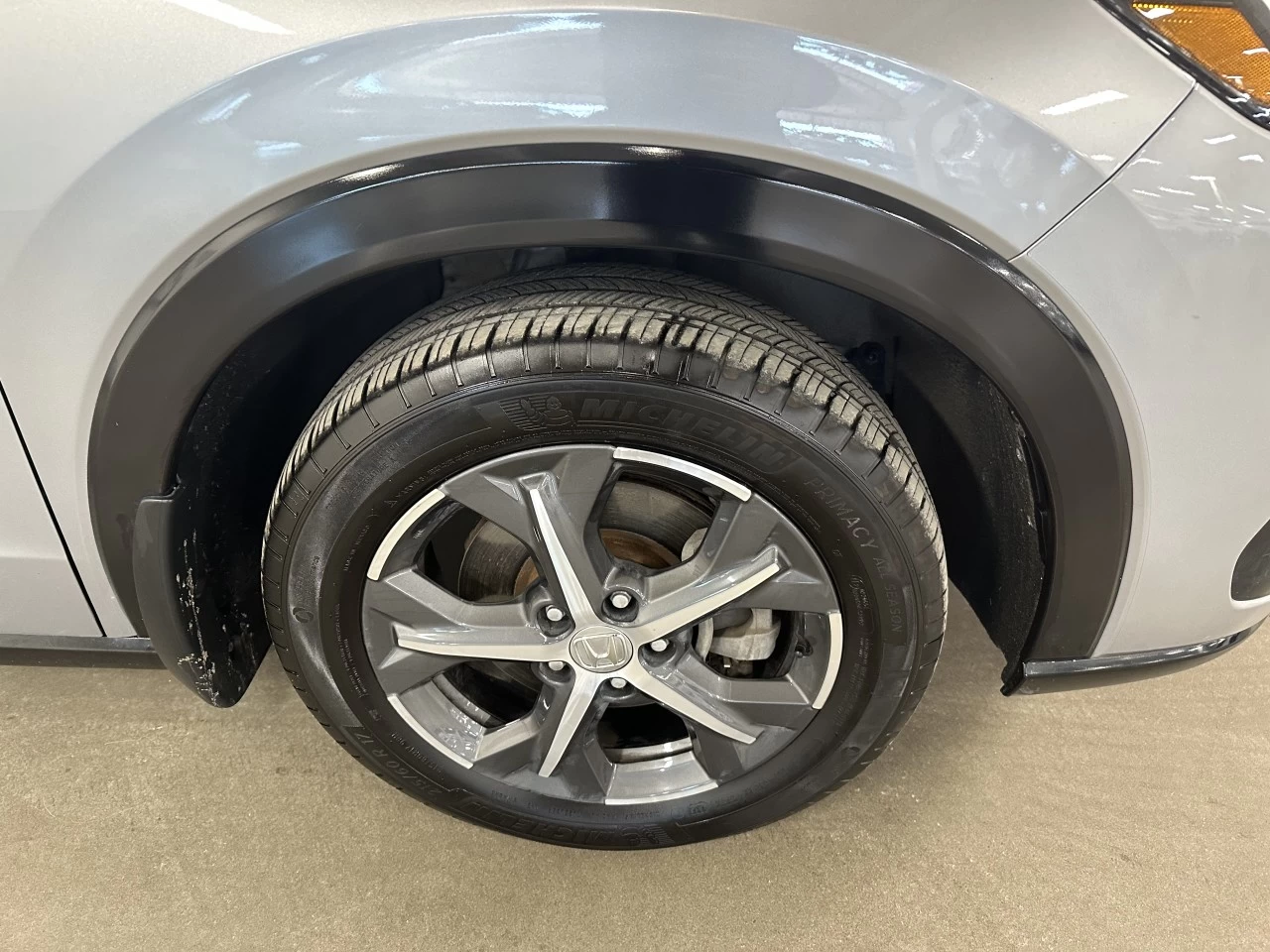 2024 Honda HR-V EX-L Navi https://www.lombardihonda.com/resize/b990ff35b810a3abc0cc817b2ca24889-1