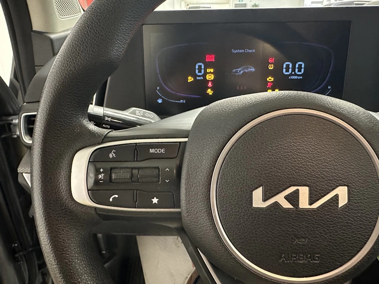 2024 Kia Sportage LX Main Image