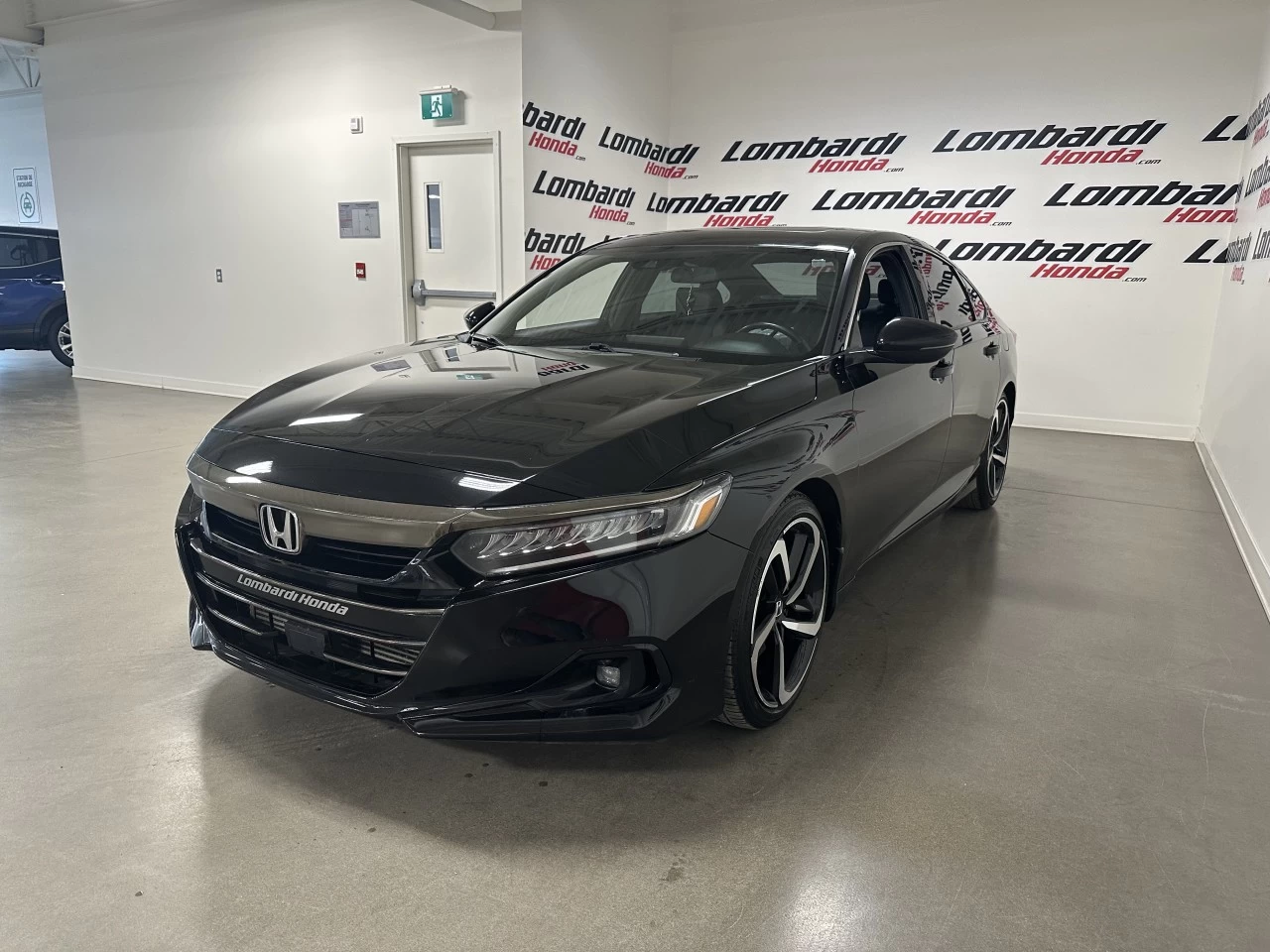 2021 Honda Accord
                                                    Sport Main Image