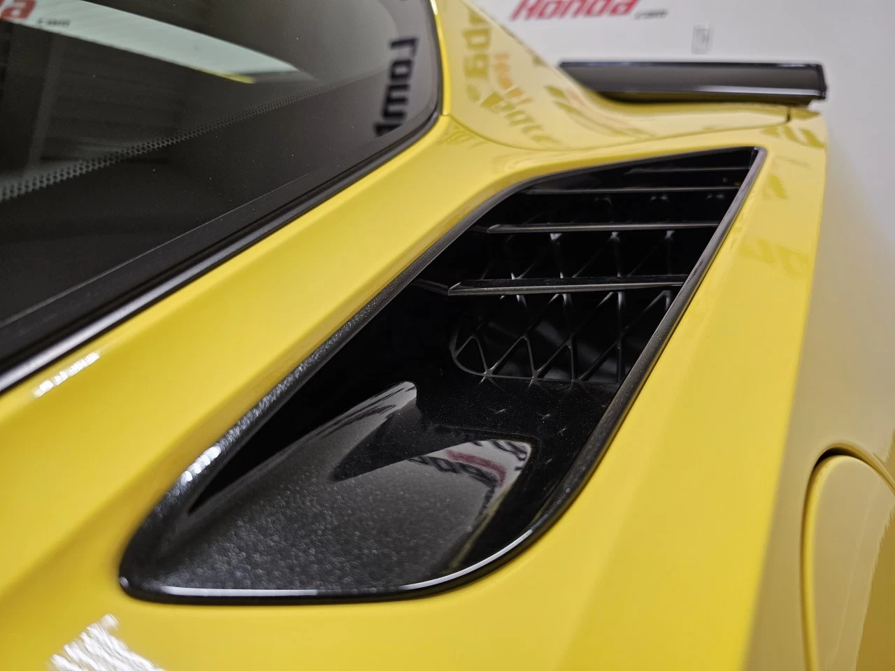 2018 Chevrolet Corvette Z51 2LT Main Image