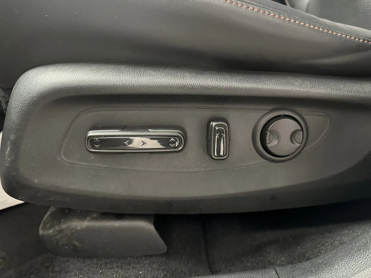 2023 Honda CR-V Touring Image principale