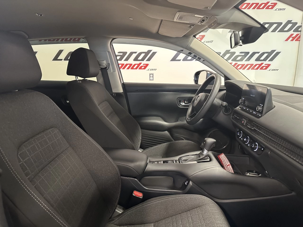 2023 Honda HR-V LX Main Image