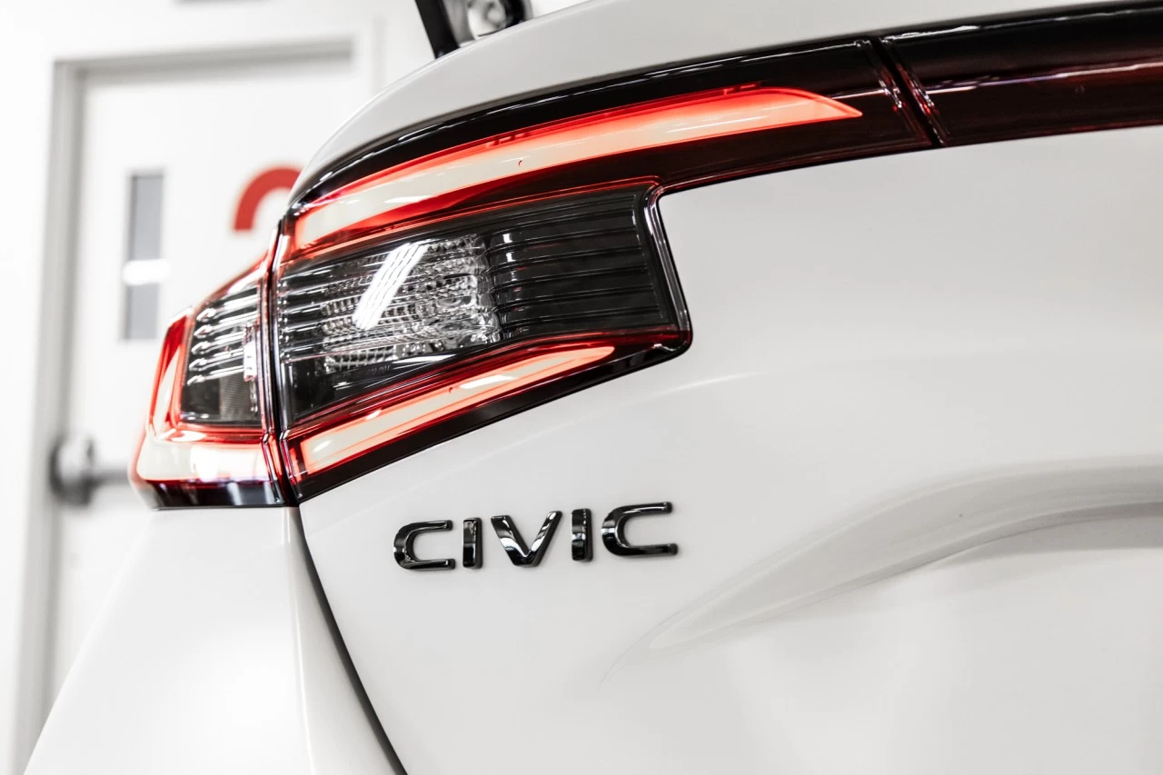2023 Honda Civic TYPE R https://www.lombardihonda.com/resize/b990ff35b810a3abc0cc817b2ca24889-1