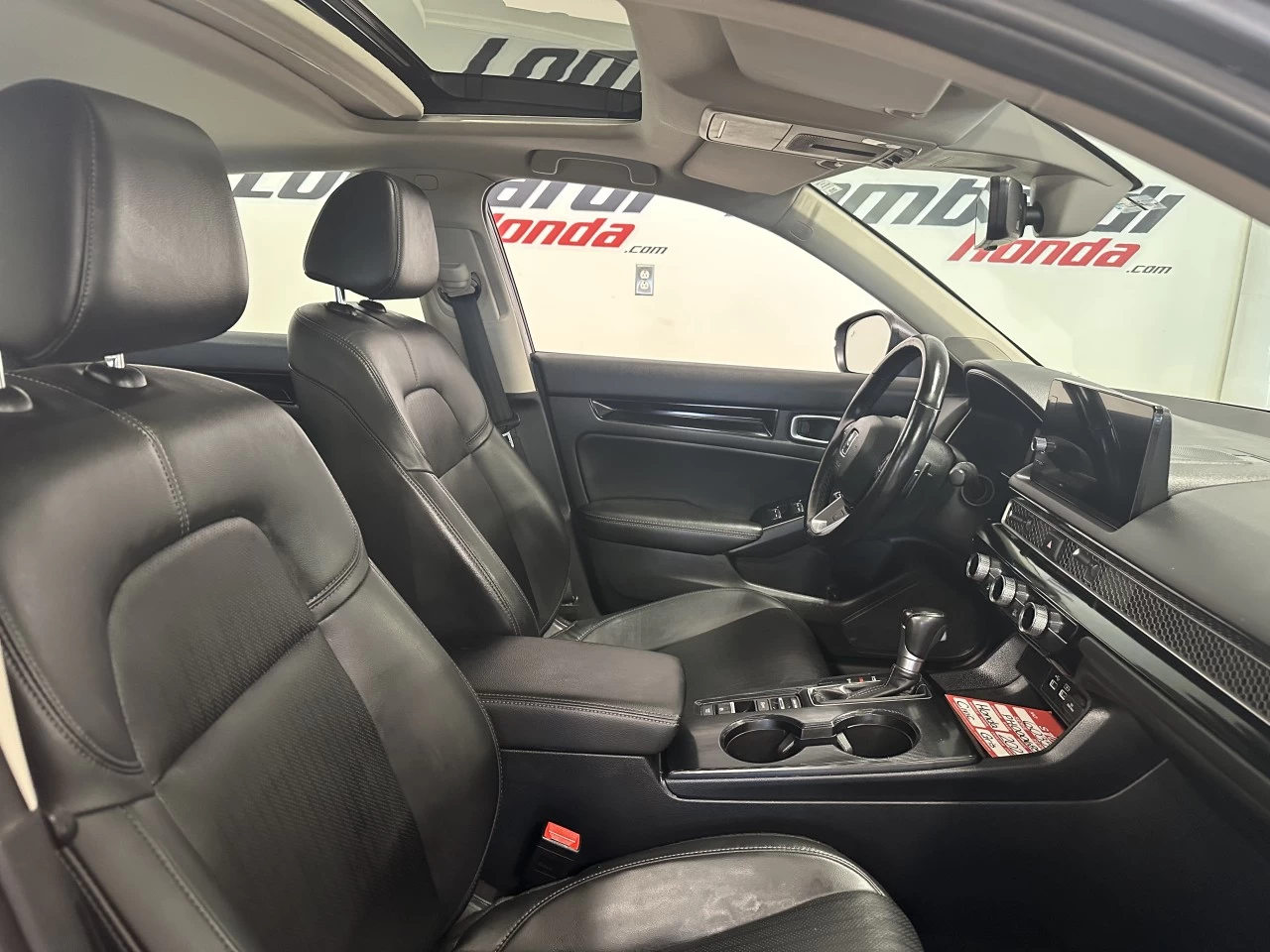 2023 Honda Civic Touring Image principale