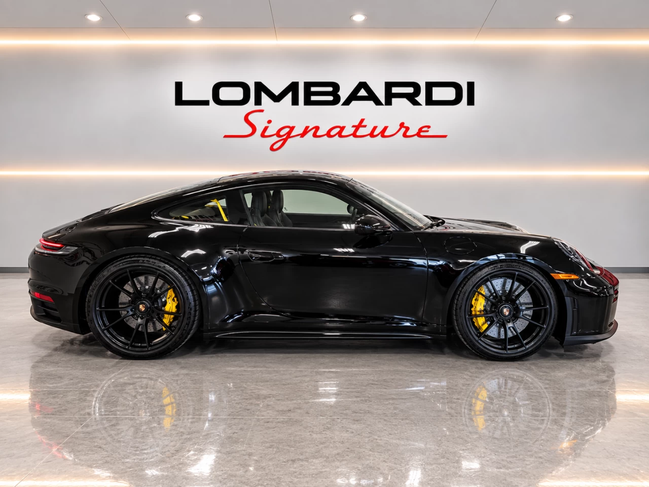 2026 Porsche 911 GT3 Main Image