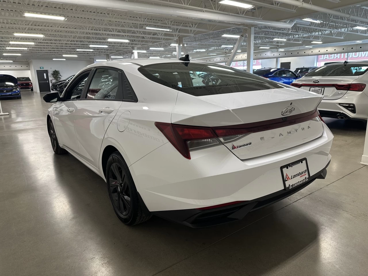 2021 Hyundai Elantra
                                                    Preferred Image principale