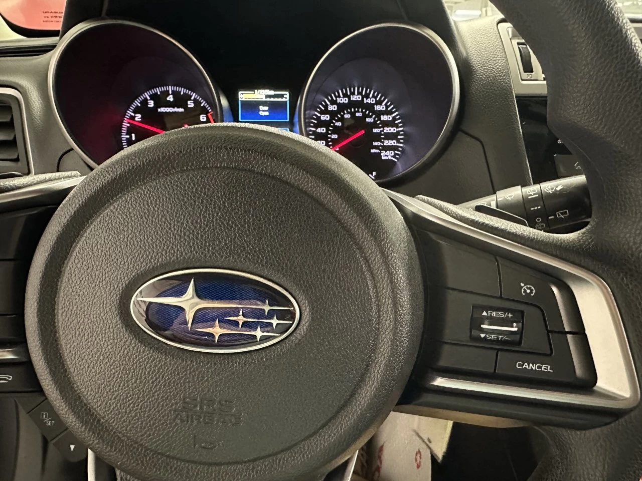 2018 Subaru Outback
                                                    2.5i Image principale