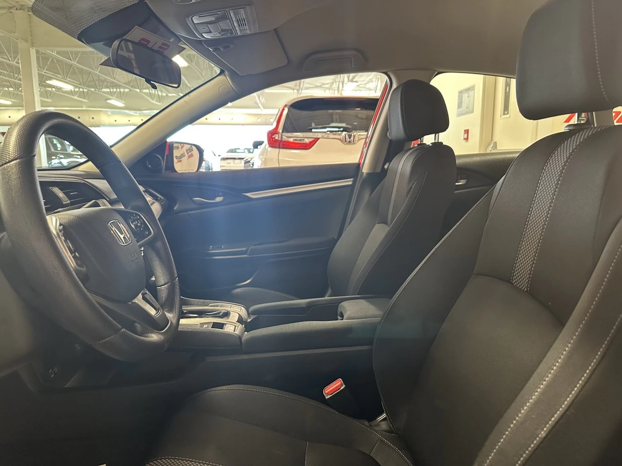 2021 Honda Civic
                                                    LX Image principale