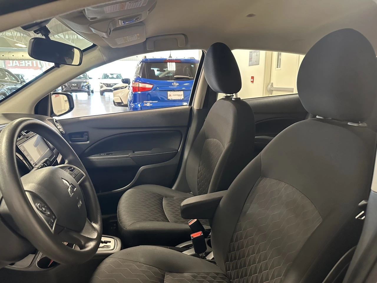 2022 Mitsubishi Mirage SE Image principale