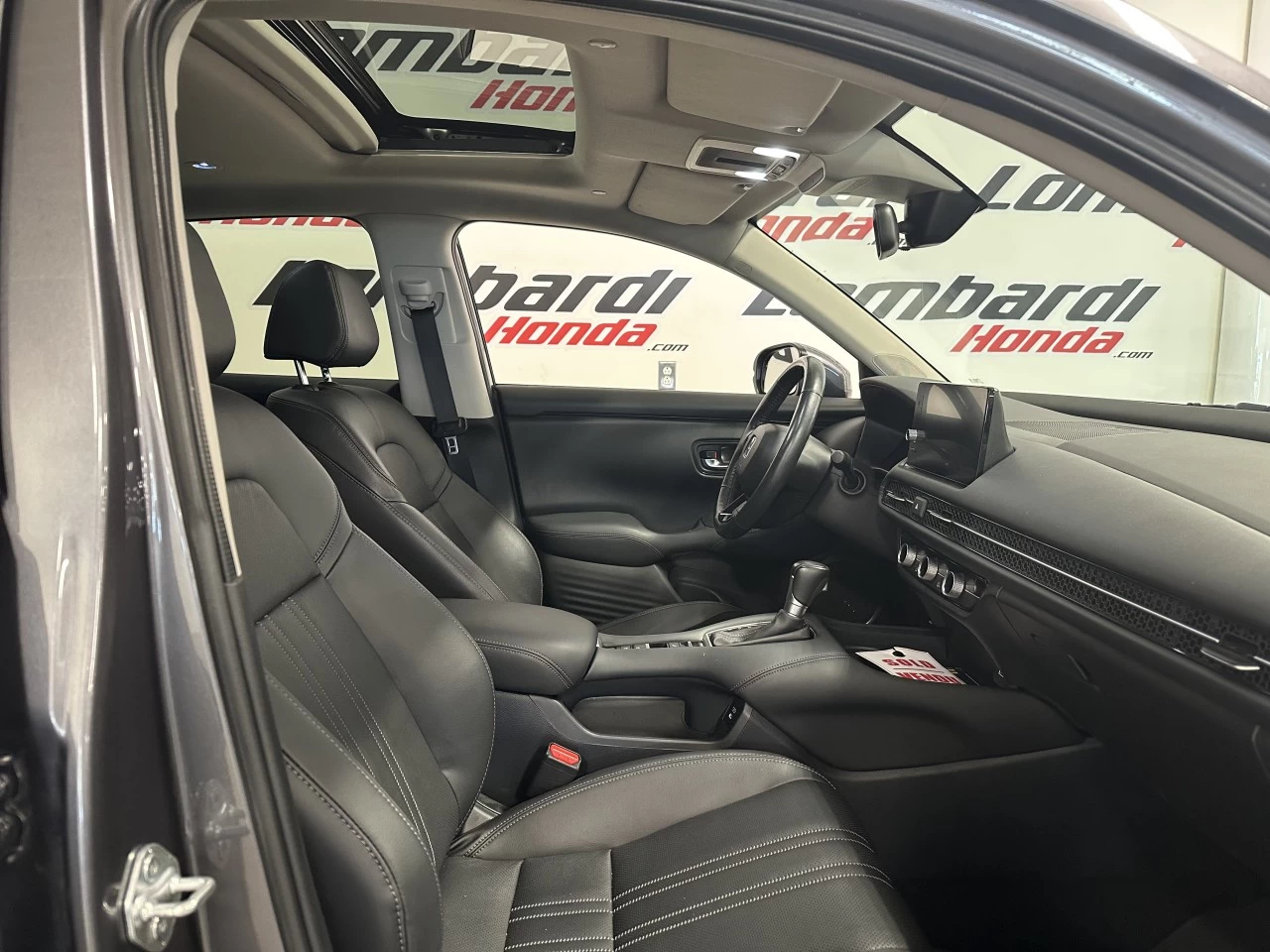 2024 Honda HR-V
                                                    EX-L Navi Main Image