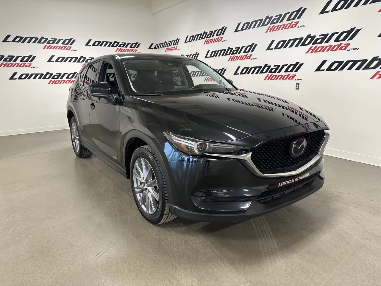 2019 Mazda CX-5 GT Main Image