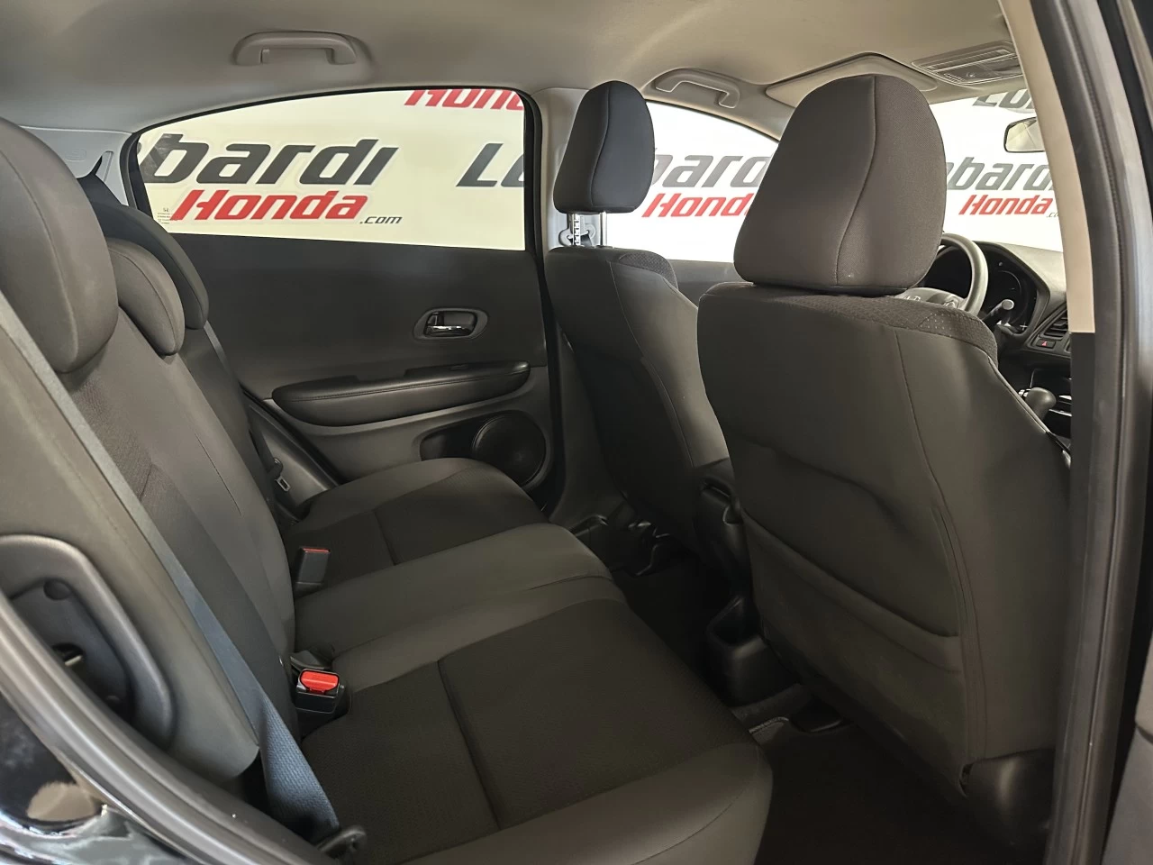 2020 Honda HR-V LX https://www.lombardihonda.com/resize/b990ff35b810a3abc0cc817b2ca24889-1