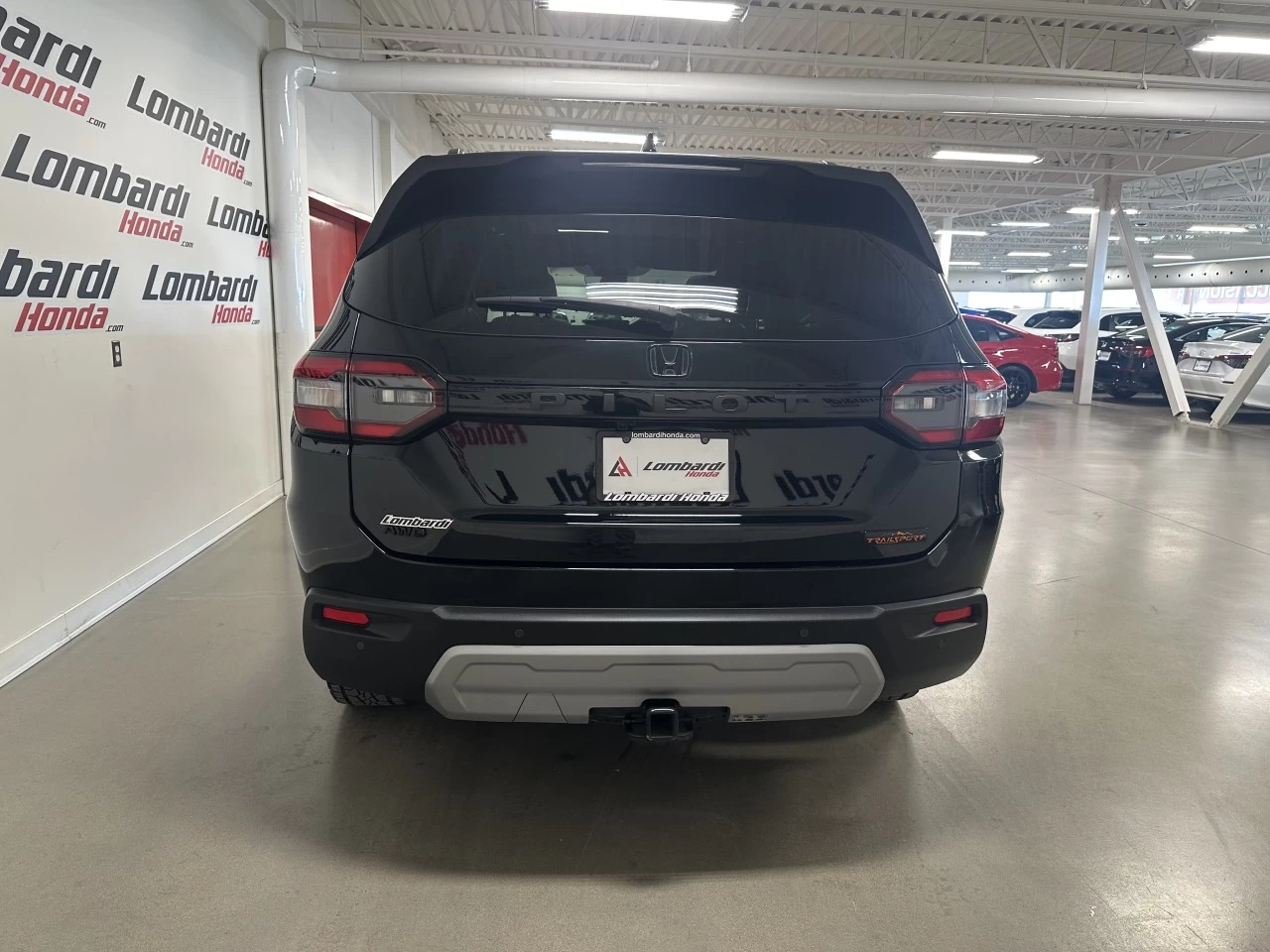 2023 Honda Pilot TrailSport https://www.lombardihonda.com/resize/b990ff35b810a3abc0cc817b2ca24889-1