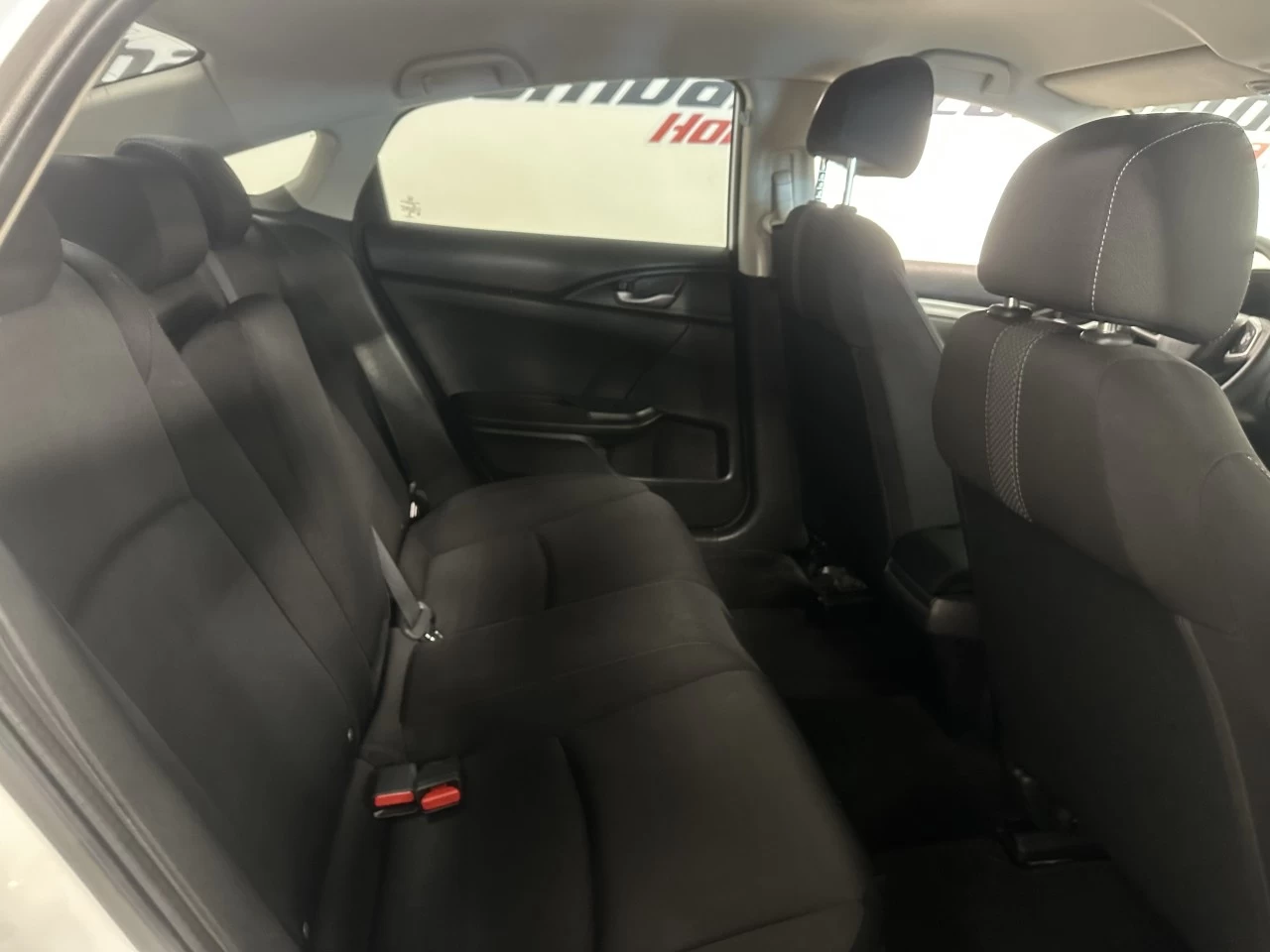 2020 Honda Civic LX Image principale