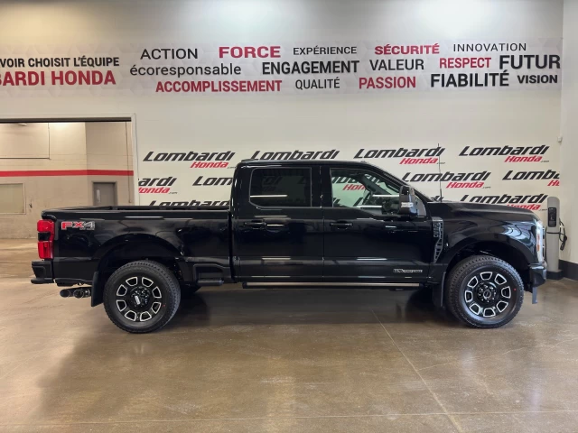 Ford F-250 Platinum 2025