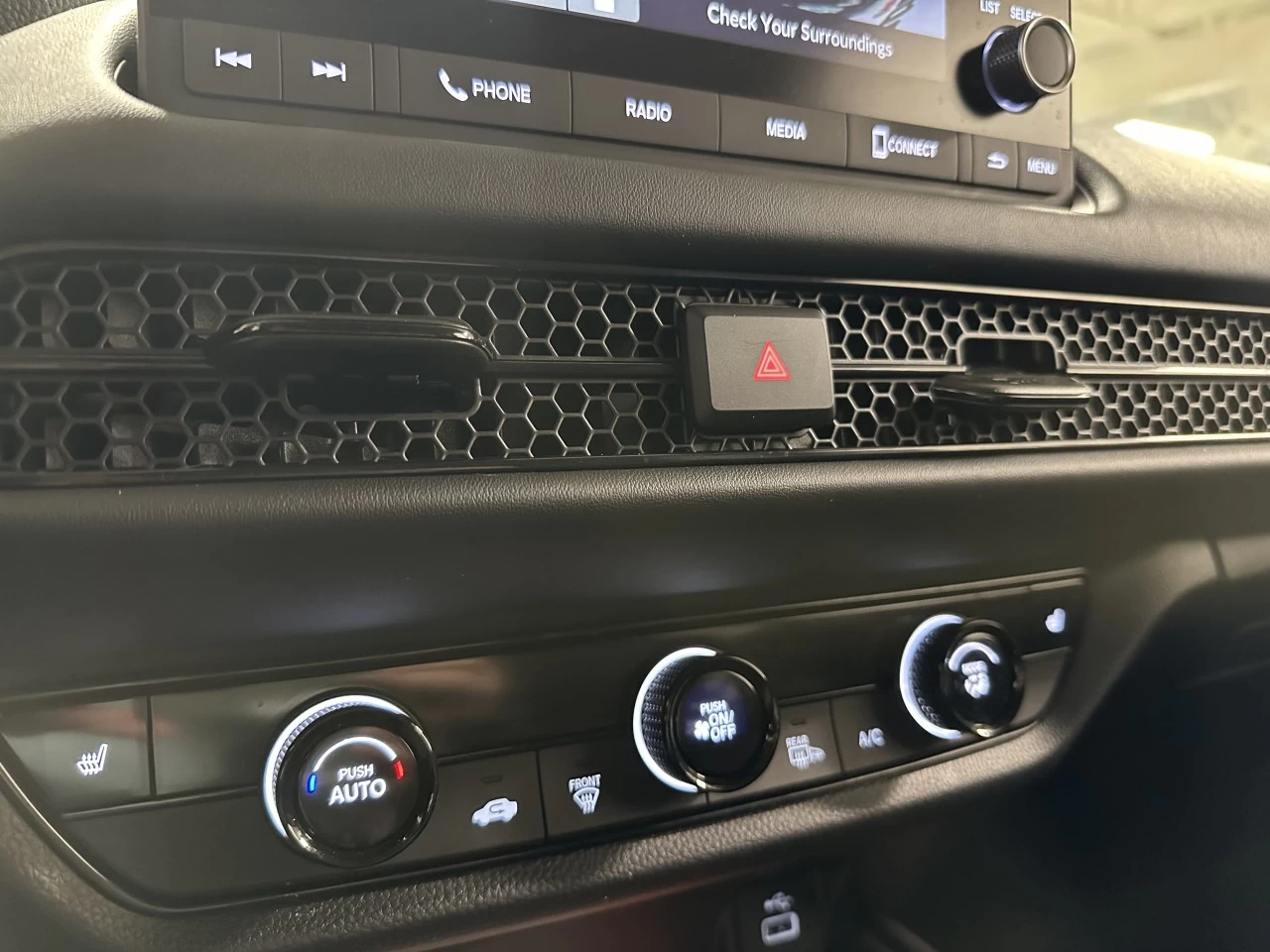 2024 Honda HR-V
                                                    LX Image principale