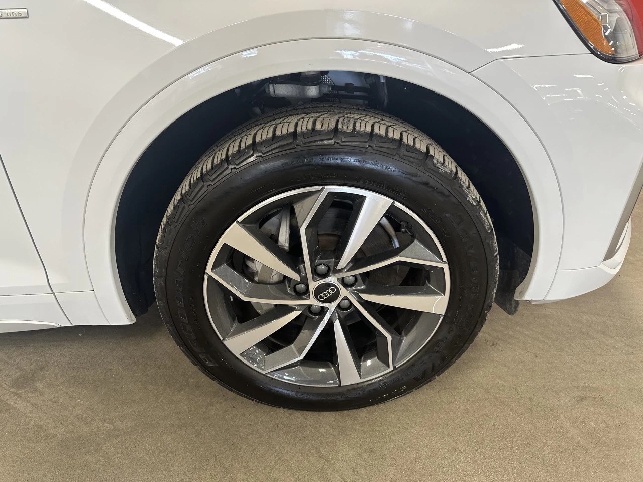 2023 Audi Q5 Progressiv Image principale