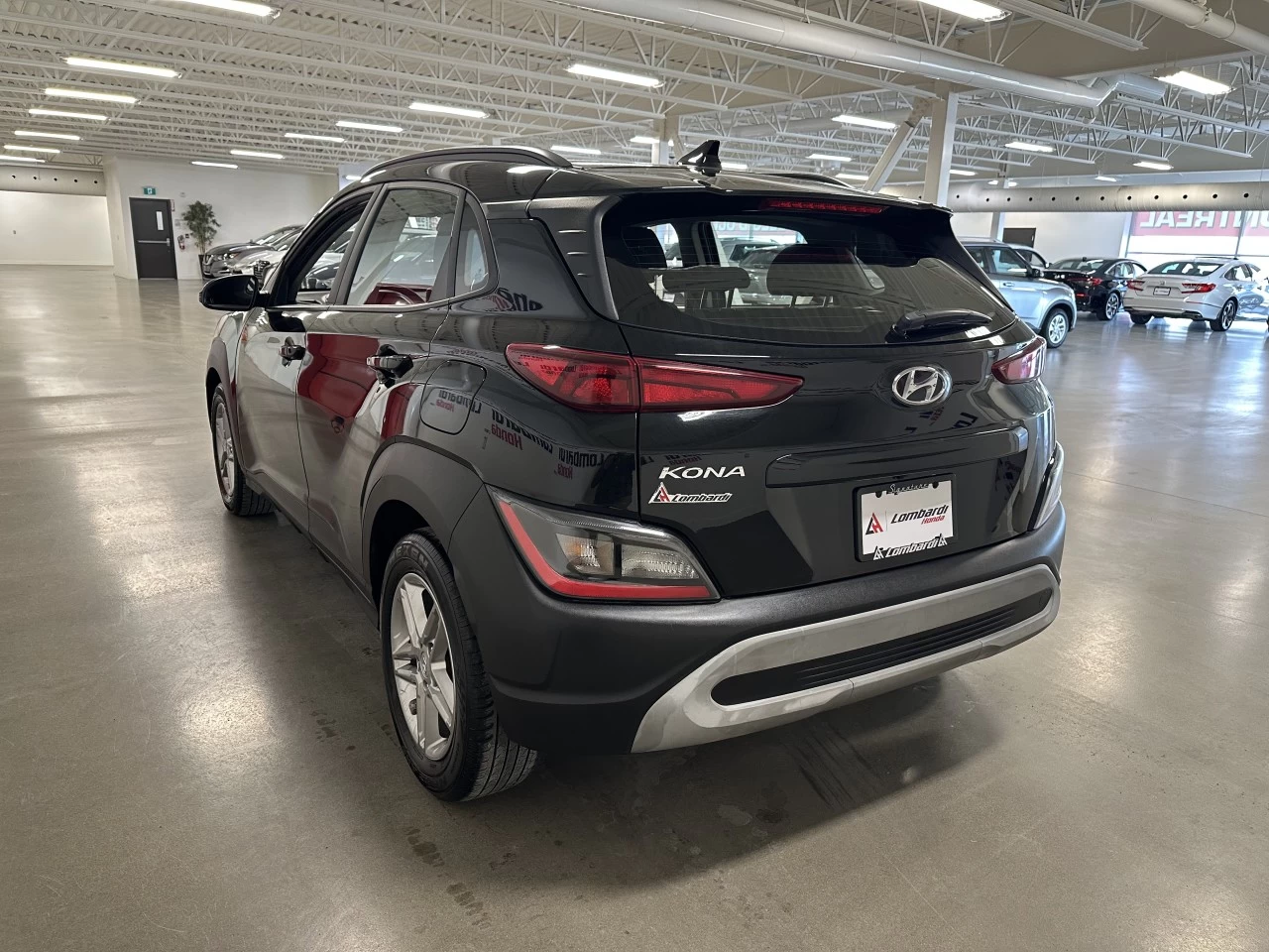 2022 Hyundai Kona Essential Main Image