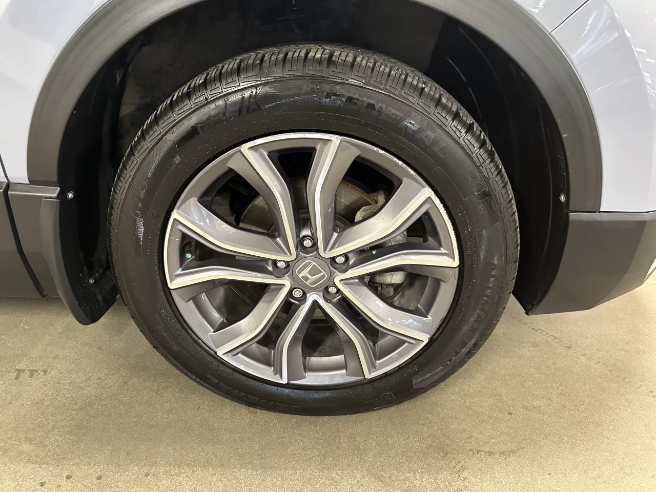 2022 Honda CR-V
                                                    Touring/Black Edition Main Image