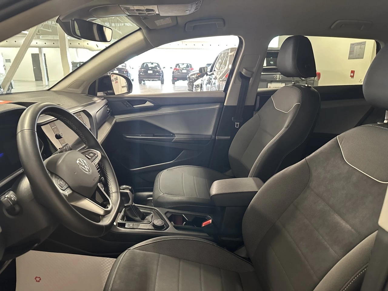 2024 Volkswagen Taos Comfortline Main Image