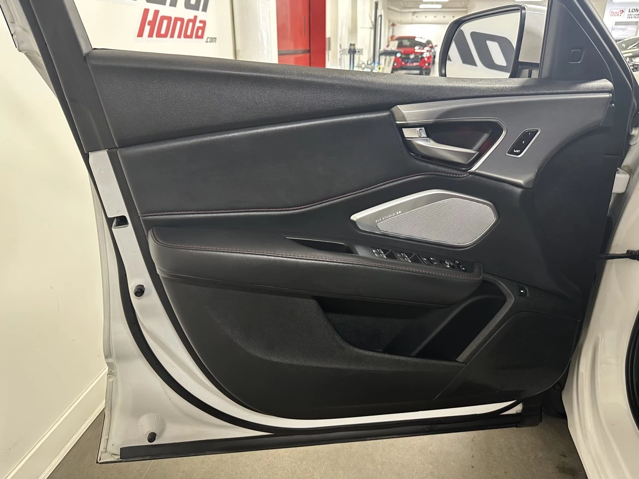 2020 Acura RDX
                                                    A-Spec Main Image