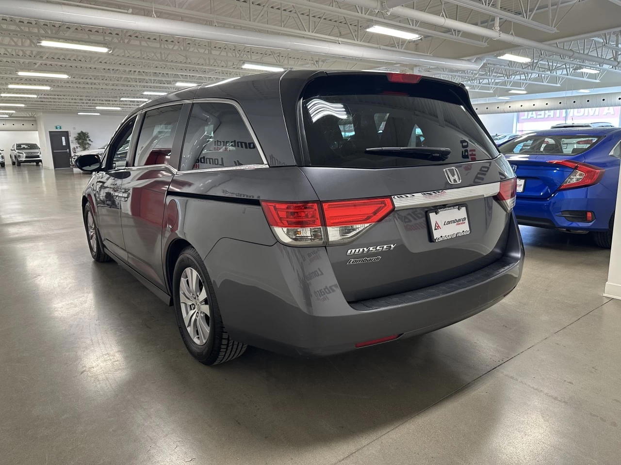 2016 Honda Odyssey EX https://www.lombardihonda.com/resize/b990ff35b810a3abc0cc817b2ca24889-1