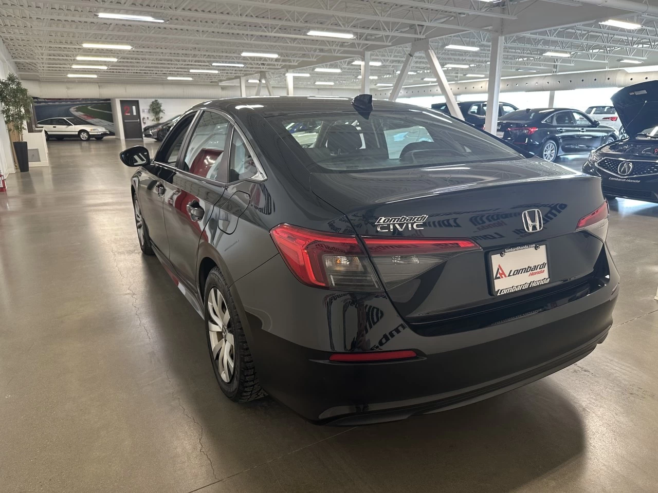2022 Honda Civic
                                                    LX Main Image